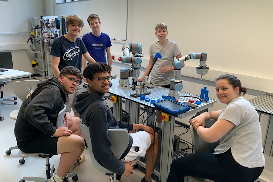 Projektbericht: Berufliches Gymnasium BG11 Elektrotechnik